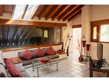 Casa en venta en Avándaro Valle de Bravo