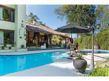 Casa en venta en Avándaro Valle de Bravo