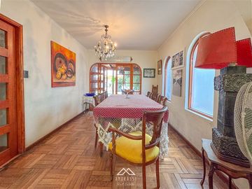 Casa en Venta en Licenciado de las Peñas