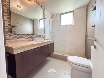 Departamento en Venta en La Cumbre / Lo Barnechea
