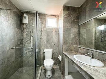 FOR SELL townhouse Varathorn Ville Pattanakarn 44 MRT-Lat Phrao CX-98941