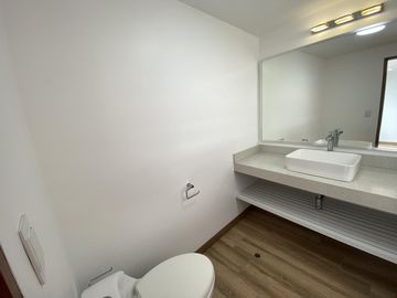 Se vende o alquila hermosa casa en la mejor zona de Las Brisas de Villa (colinda con Club de Villa)