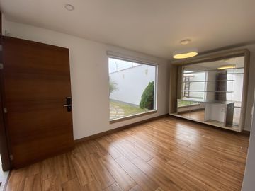 Se vende o alquila hermosa casa en la mejor zona de Las Brisas de Villa (colinda con Club de Villa)
