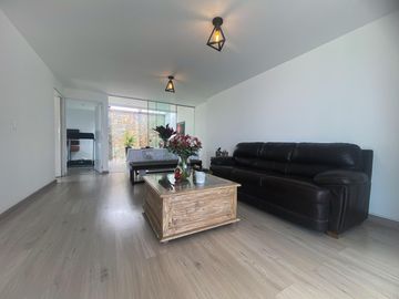 DUPLEX EN VENTA - PARQUE CERRADO VALLE HERMOSO