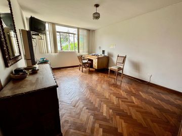 Casa en Higuereta/Surco - 5 dorm - Terraza - Cerca a Parque