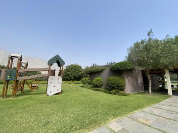 Terrenos en Venta en las mejores ubicaciones en el Condominio La Quebrada - Desde 1,000 m2