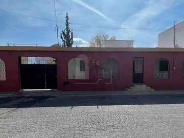 Casa sola en venta en Vista Hermosa, Saltillo, Coahuila