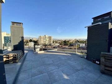 PENTHOUSE, PISO 7, CON TERRAZA PANORÁMICA CON GRAN VISTA