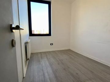 PENTHOUSE, PISO 7, CON TERRAZA PANORÁMICA CON GRAN VISTA