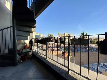 PENTHOUSE, PISO 7, CON TERRAZA PANORÁMICA CON GRAN VISTA