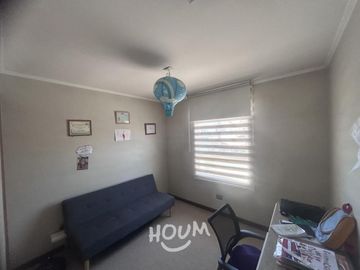 LINDA CASA CON PISCINA EN CONDOMINIO