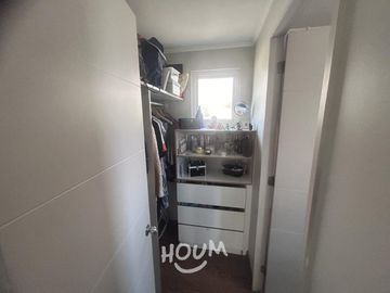 LINDA CASA CON PISCINA EN CONDOMINIO