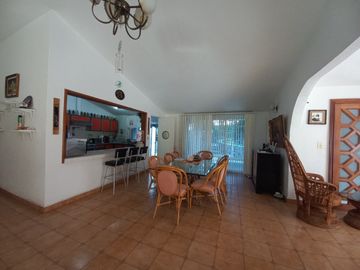 Casa en venta en Lomas de Cocoyoc, Oaxtepec, Morelos.