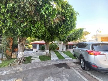 Casa en venta en Lomas de Cocoyoc, Oaxtepec, Morelos.