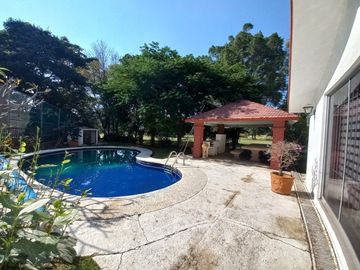Casa en venta en Lomas de Cocoyoc, Oaxtepec, Morelos.