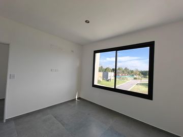 Casa en Santa Elisa Pilar del Este