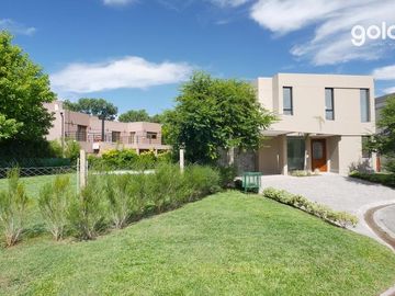 Casa en Fincas de Hudson