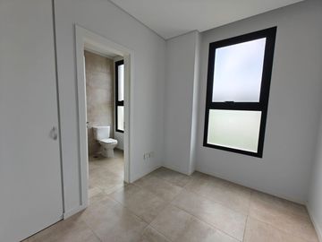 Casa con pileta en Pilar Golf