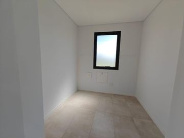 Casa con pileta en Pilar Golf