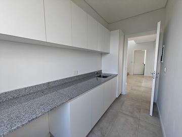 Casa con pileta en Pilar Golf