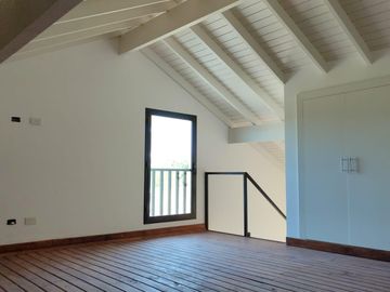 Espectacular casa en venta en barrio Santo Tomás, Pilar