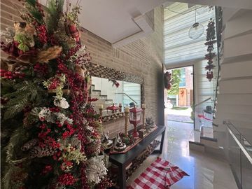 ENCANTADORA  CASA CONJUNTO EN VILLA CAMPESTRE