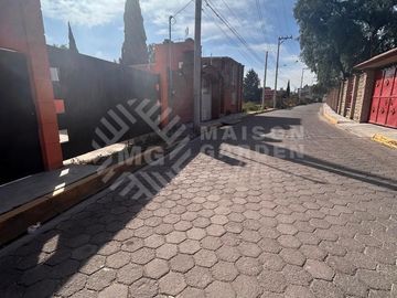 Terrenos planos en condominio horizontal, ubicado a 3 min del centro