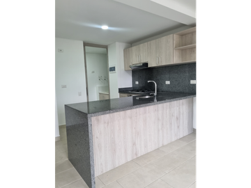 ALQUILO APARTAMENTO 2DO PISO BARRIO VALLE DEL LILI SUR DE CALI