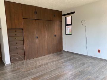 CASA EN RENTA CLUB DE GOLF LA HACIENDA ATIZAPAN DE ZARAGOZA ESTADO DE MEXICO