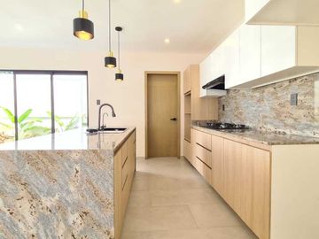 Casa en VENTA en LOMAS DEL DORADO