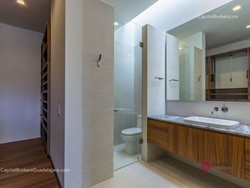 Casa de lujo Nueva Puerta las lomas en Venta