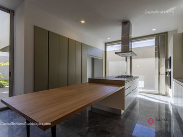 Casa de lujo Nueva Puerta las lomas en Venta