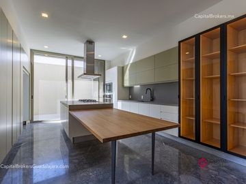 Casa de lujo Nueva Puerta las lomas en Venta