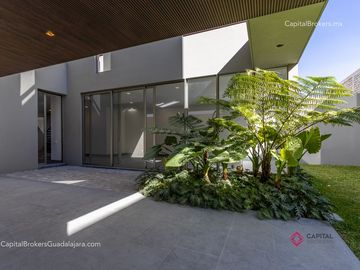 Casa de lujo Nueva Puerta las lomas en Venta