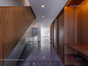 Casa de lujo Nueva Puerta las lomas en Venta