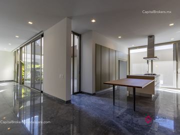 Casa de lujo Nueva Puerta las lomas en Venta