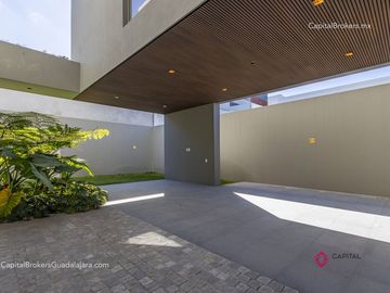 Casa de lujo Nueva Puerta las lomas en Venta