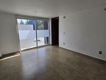 VENTA DE CASA EN RESIDENCIAL LA VICTORIA ZINACANTEPEC
