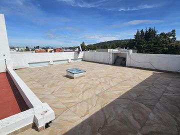 VENTA DE CASA EN RESIDENCIAL LA VICTORIA ZINACANTEPEC
