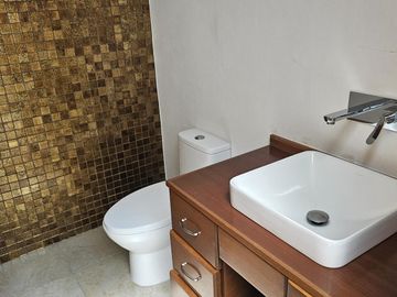 VENTA DE CASA EN RESIDENCIAL LA VICTORIA ZINACANTEPEC