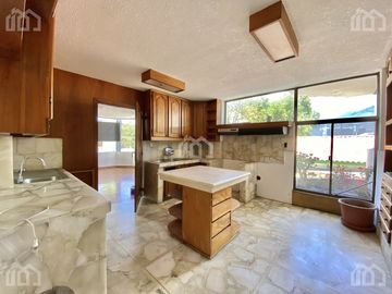 VENTA DE EDIFICIO SECTOR EL LABRADOR