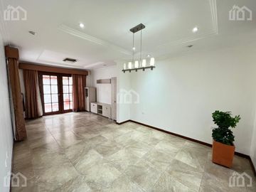 CASA EN VENTA SECTOR RIO AMARILLO