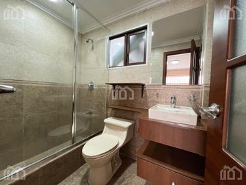 CASA EN VENTA SECTOR RIO AMARILLO