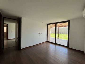 Casa en Venta en Condominio Rukán