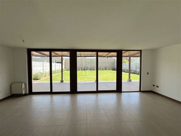 Casa en Venta en Condominio Rukán