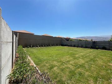 Casa en Venta en Condominio Rukán