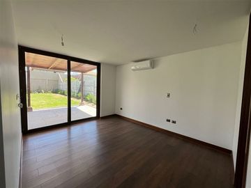 Casa en Venta en Condominio Rukán