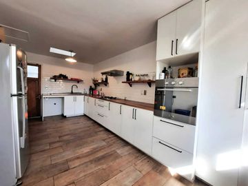 Casa en venta en LAS CONDES