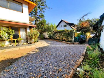 Casa en venta en LAS CONDES