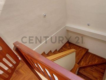 En Venta Casa en La Armenia Valle de los Chillos de 117m2 y Patio Amplio de 60m2